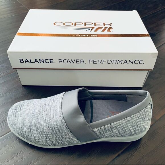 NWT Copper Fit Restore A Line Women's Gray Walking Slip-on Tennis Shoes Size 9.5 - Picture 1 of 8
